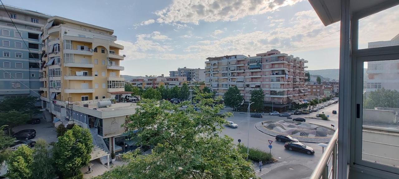 Vlora Central & Comfy Apartment Exterior foto