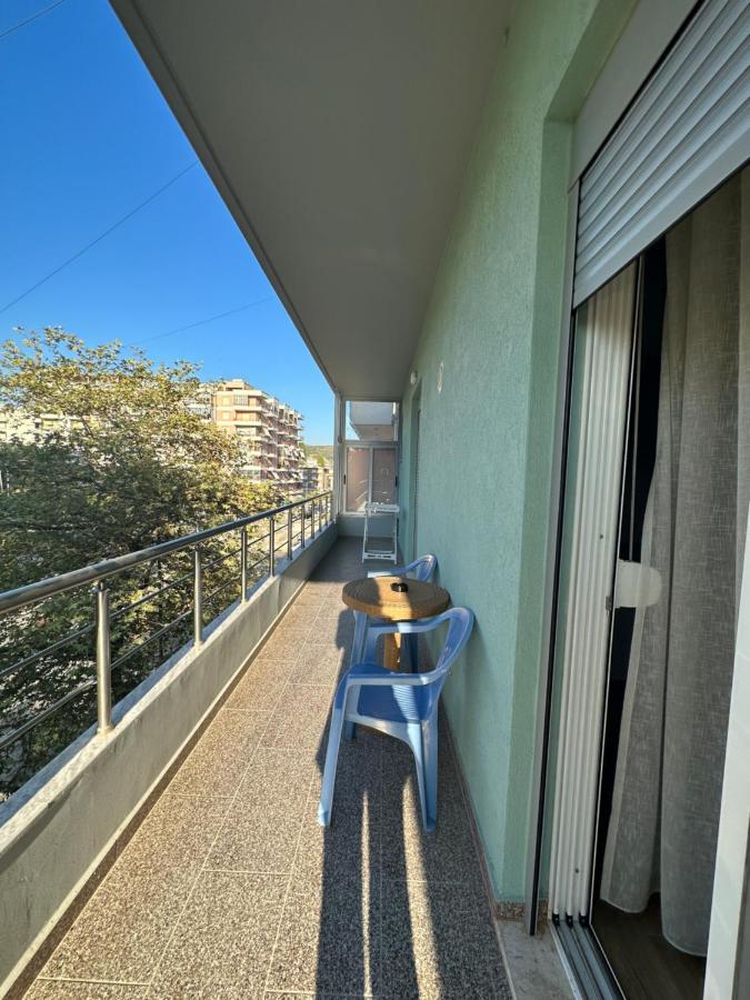 Vlora Central & Comfy Apartment Exterior foto