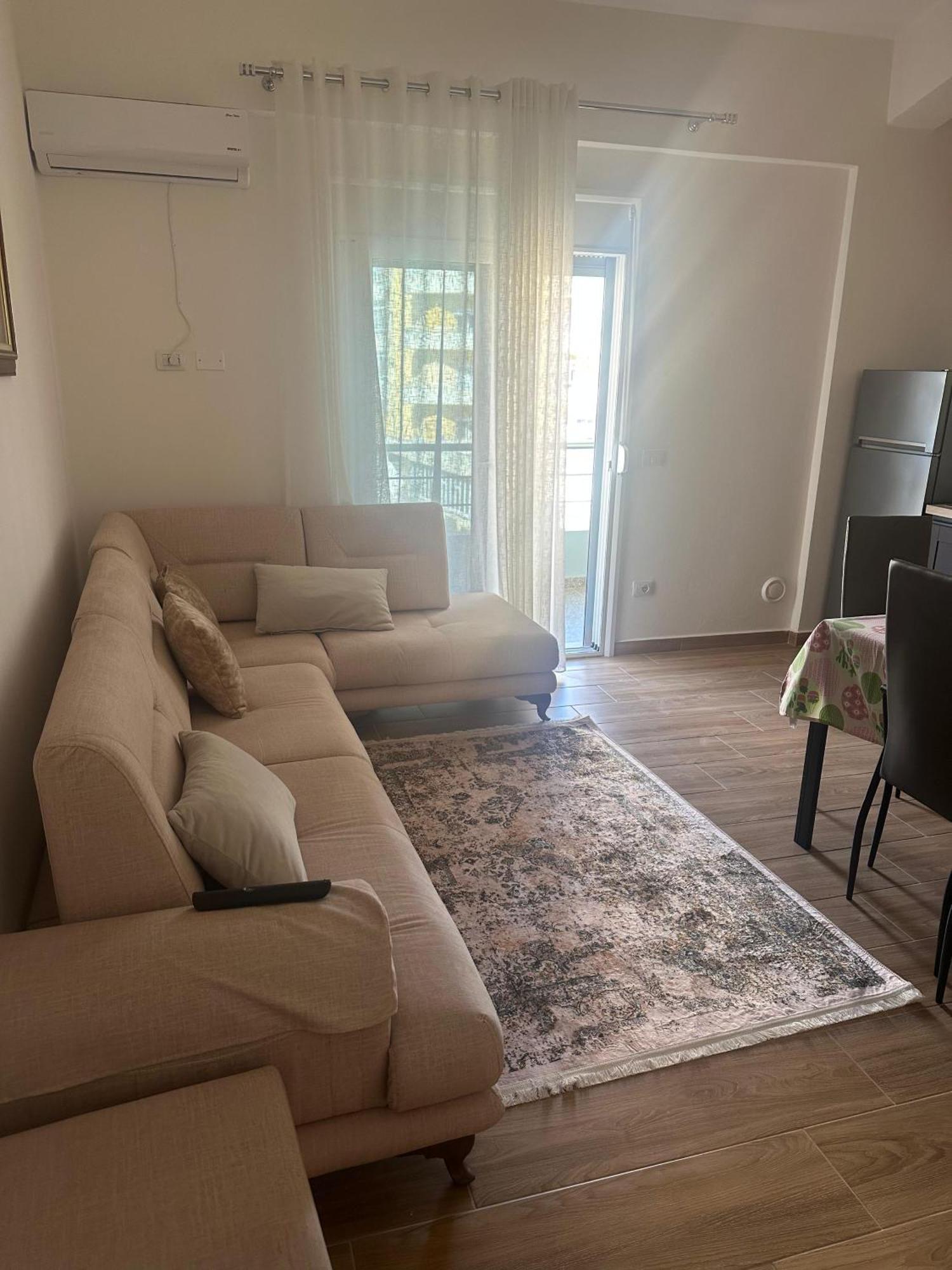 Vlora Central & Comfy Apartment Exterior foto